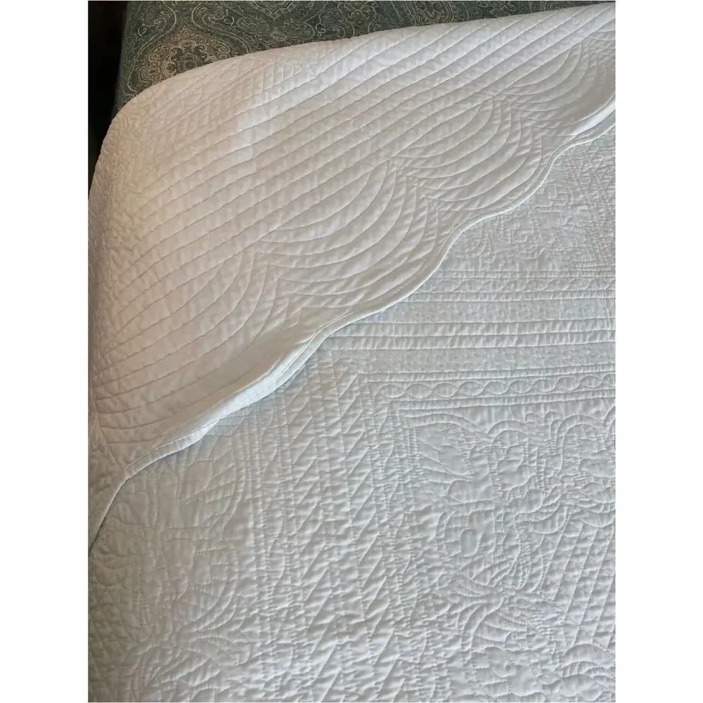 Madison Park White Quilted Comforter King cotton damask